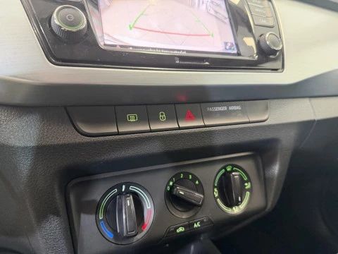 Skoda Fabia 1.0 TSI Ambition Plus 70 kW (95 CV)