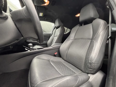 Toyota C-HR 2.0 180H Advance