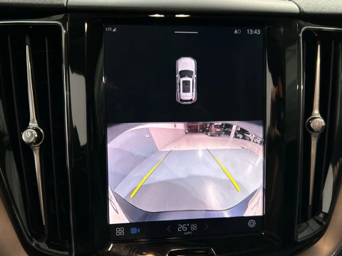 Volvo XC60 2.0 B5 P CORE AUTO 4WD 250 5P MILD HYBRID