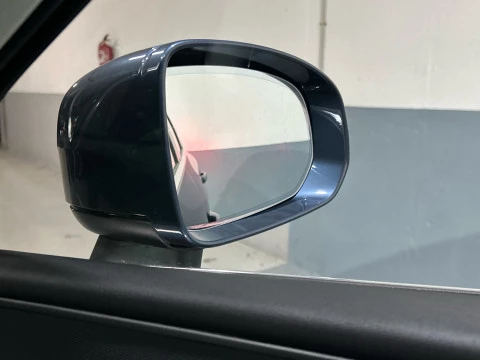 Volvo XC60 2.0 B5 P CORE AUTO 4WD 250 5P MILD HYBRID