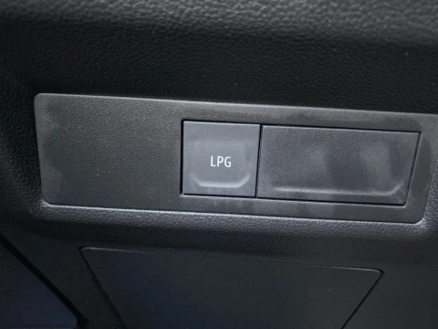 Renault Captur techno Eco-G 100cv (74 kW)