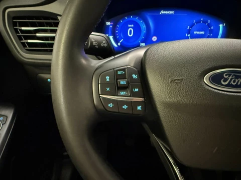 Ford Kuga Titanium 1.5T EcoBoost 110kW (150CV)