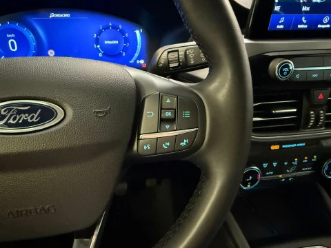 Ford Kuga Titanium 1.5T EcoBoost 110kW (150CV)