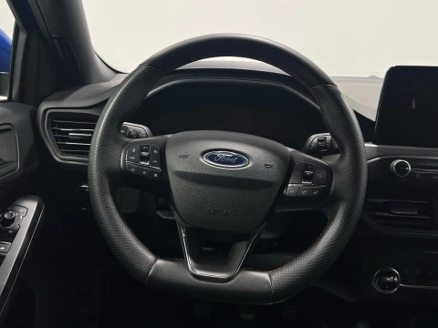 Ford Focus 1.0 Ecoboost MHEV 92kW ST-Line