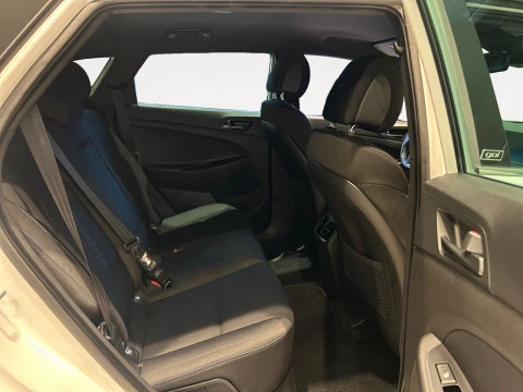 Hyundai Tucson 1.6 GDi BlueDrive Go! 4x2