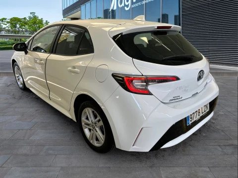 Toyota Corolla 1.8 125H BUSINESS E-CVT