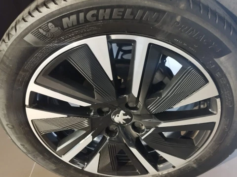 Peugeot 2008 GT Pack BlueHDI 130 S&S EAT8