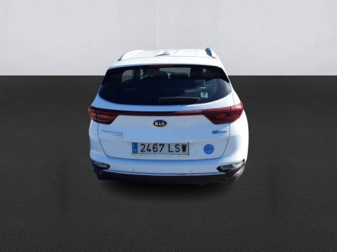 Kia Sportage 1.6 MHEV Business 100kW (136CV) 4x4