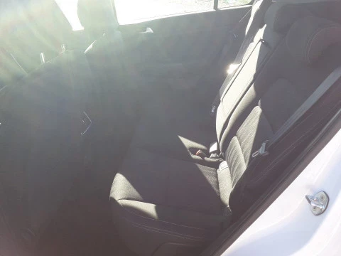 Kia Sportage 1.6 MHEV Business 100kW (136CV) 4x4