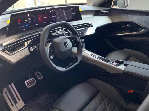 Peugeot 3008 Nuevo E-3008 GT Eléctrico 210 (157 kW)