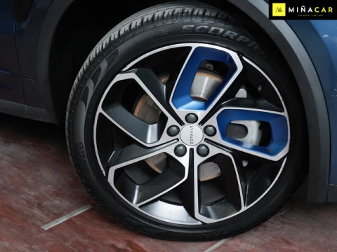 Lynk & Co 01 1.5 PHEV 192 kW (261 CV)