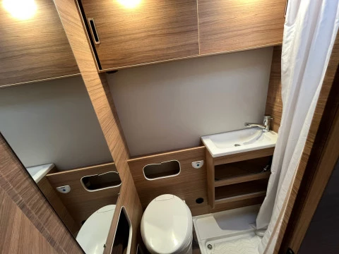 WEINSBERG CARAONE CARAONE 650DG