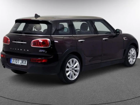 MINI CLUBMAN COOPER D