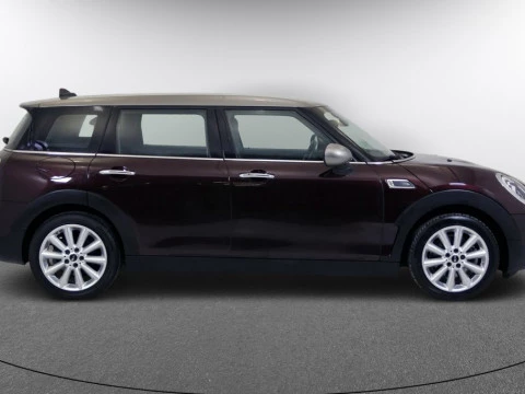 MINI CLUBMAN COOPER D