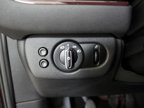 MINI CLUBMAN COOPER D