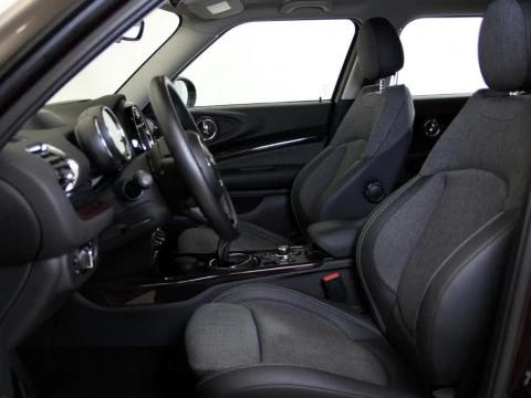 MINI CLUBMAN COOPER D