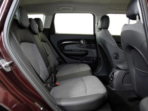 MINI CLUBMAN COOPER D