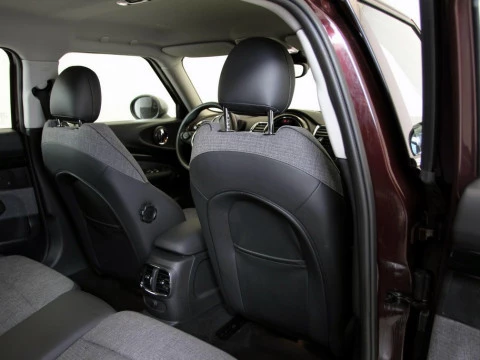 MINI CLUBMAN COOPER D