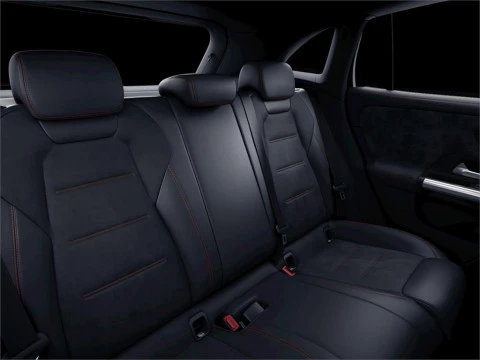 Mercedes-Benz GLA 200 D