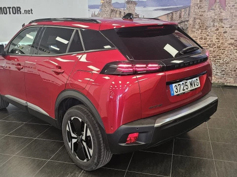Peugeot 2008 Allure Puretech 100 S&S 6 Vel. MAN