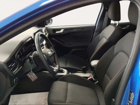 Ford Focus 1.0 Ecoboost MHEV 114kW ST-Line Auto