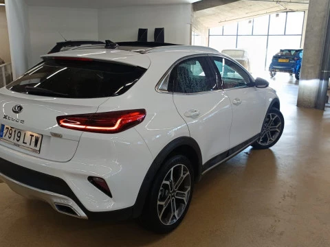 Kia XCeed 1.5 MHEV iMT Emotion 118kW (160CV)