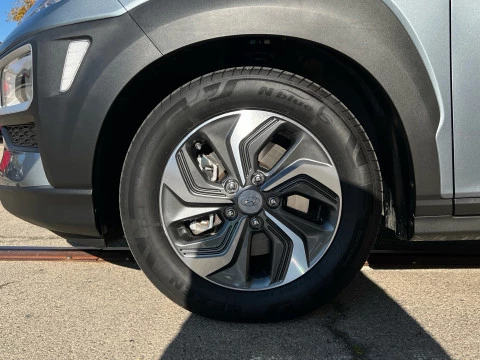 Hyundai Kona 1.6 GDI HEV Maxx DCT