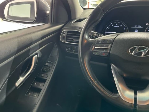 Hyundai i30 1.0 TGDI Klass Fastback