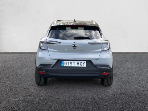 Renault Captur techno Eco-G 100cv (74 kW)