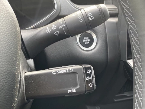 Renault Captur techno Eco-G 100cv (74 kW)