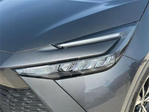 Toyota C-HR - Advance Hybrid 140