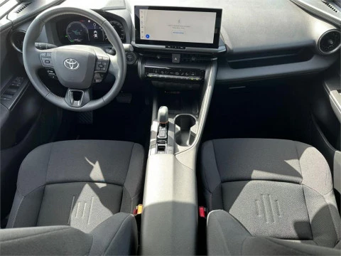 Toyota C-HR - Advance Hybrid 140