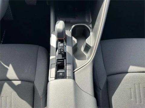 Toyota C-HR - Advance Hybrid 140