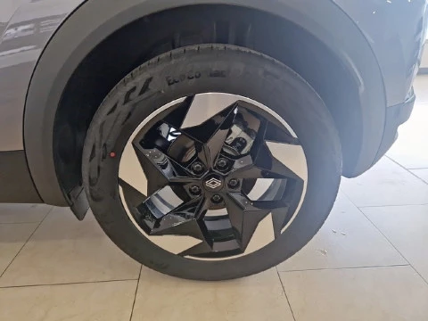 Renault Captur techno Eco-G 100cv (74 kW)