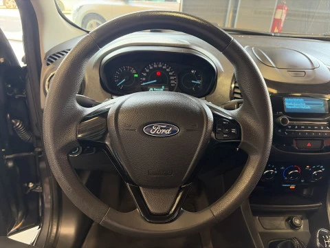 Ford KA 1.2 Ti-VCT Essential 51 kW (70 CV)