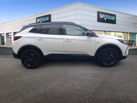 Opel Grandland 1.2 Turbo Business Edition