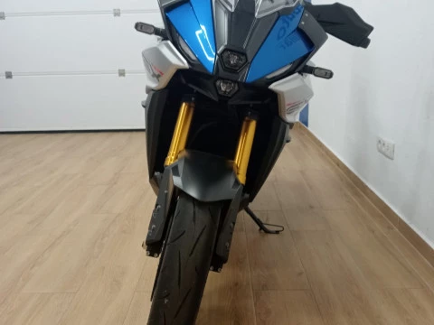 Suzuki GSX GX