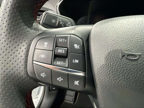 Ford Kuga 2.5 PHEV ST-LINE AUTO 225 5P