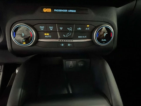 Ford Kuga 2.5 PHEV ST-LINE AUTO 225 5P
