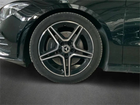 Mercedes-Benz CLA 200 D DCT