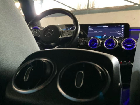 Mercedes-Benz CLA 200 D DCT