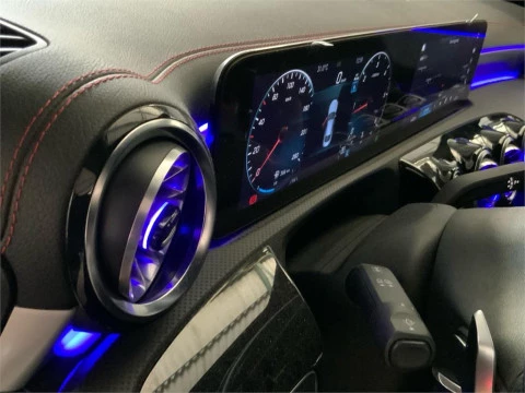 Mercedes-Benz CLA 200 D DCT