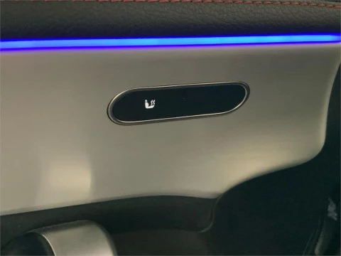 Mercedes-Benz CLA 200 D DCT