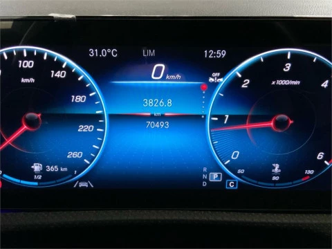 Mercedes-Benz CLA 200 D DCT