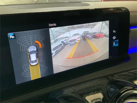 Mercedes-Benz CLA 200 D DCT