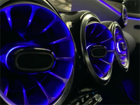 Mercedes-Benz CLA 200 D DCT