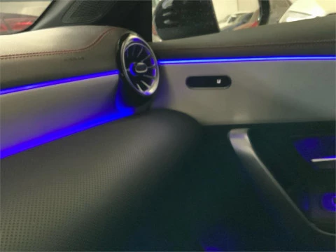 Mercedes-Benz CLA 200 D DCT