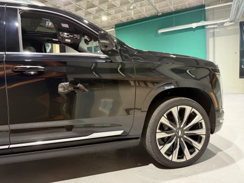 Cadillac Escalade Platinum Luxury ESV 