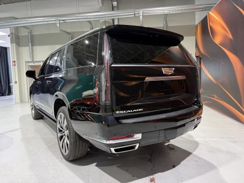 Cadillac Escalade Platinum Luxury ESV 