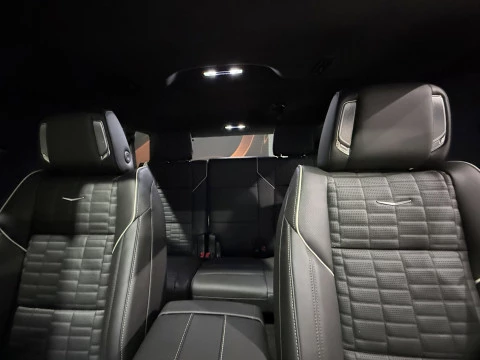 Cadillac Escalade Platinum Luxury ESV 